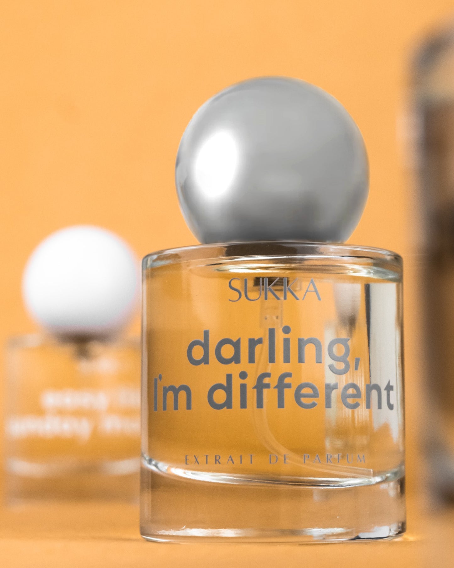 (BESTSELLER) Darling, I'm Different